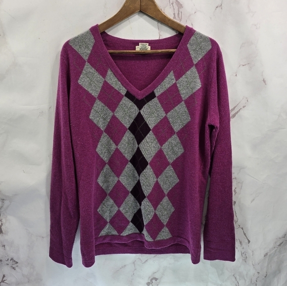 LL Bean Sweater Womens XL Pink Cashmere Argyle Diamond Gray Black V Neck - Picture 1 of 10